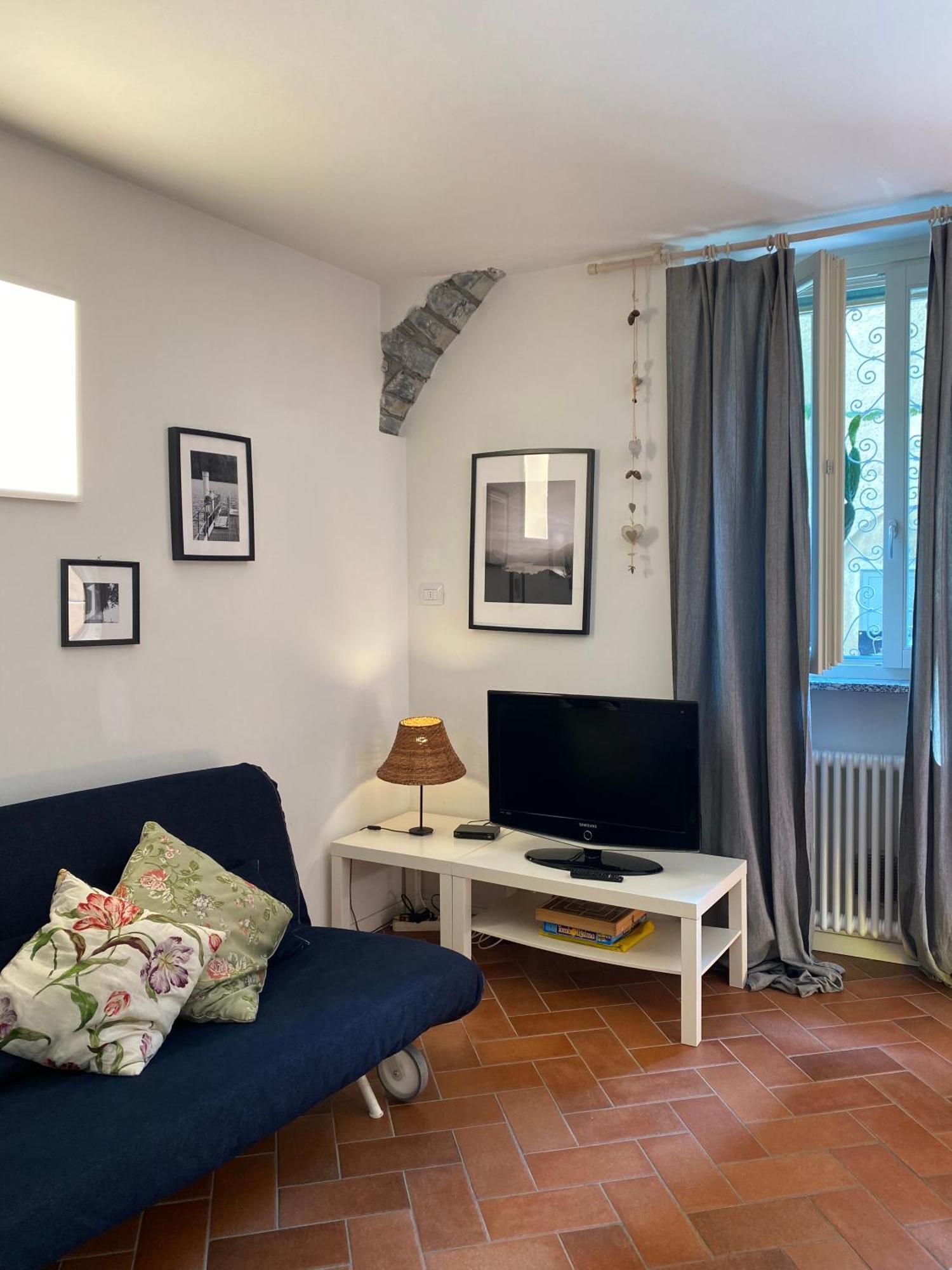 Holiday House Alla Torre Mandello del Lario Extérieur photo