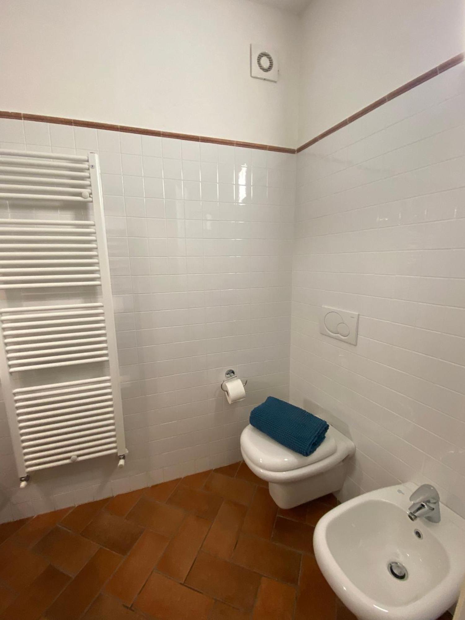 Holiday House Alla Torre Mandello del Lario Extérieur photo